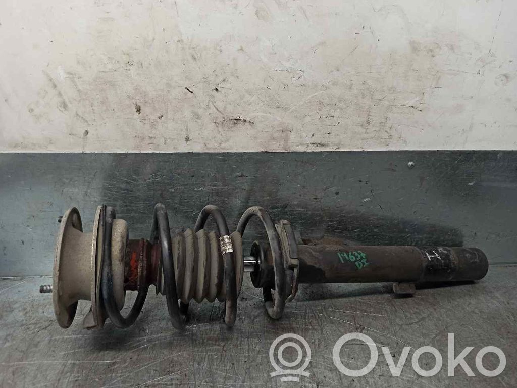 BMW 1 E81 E87 Front shock absorber with coil spring 