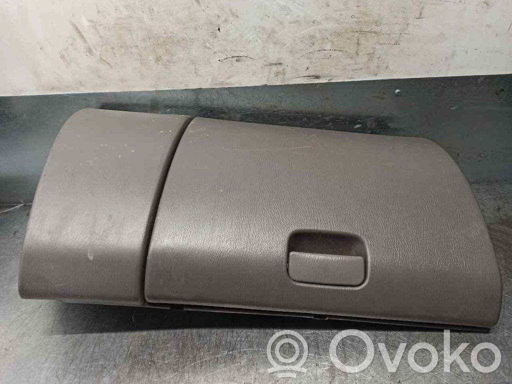 Subaru Forester SF Schowek deski rozdzielczej 