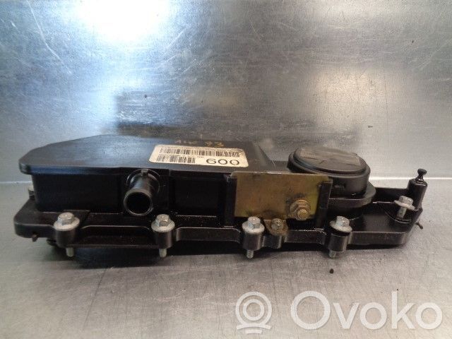 Iveco Daily 4th gen Copertura per bilanciere albero a camme
