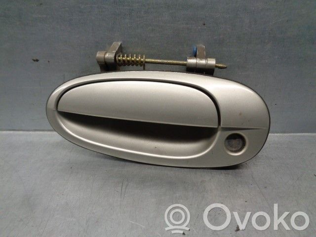 Daewoo Evanda Manecilla externa puerta delantera 
