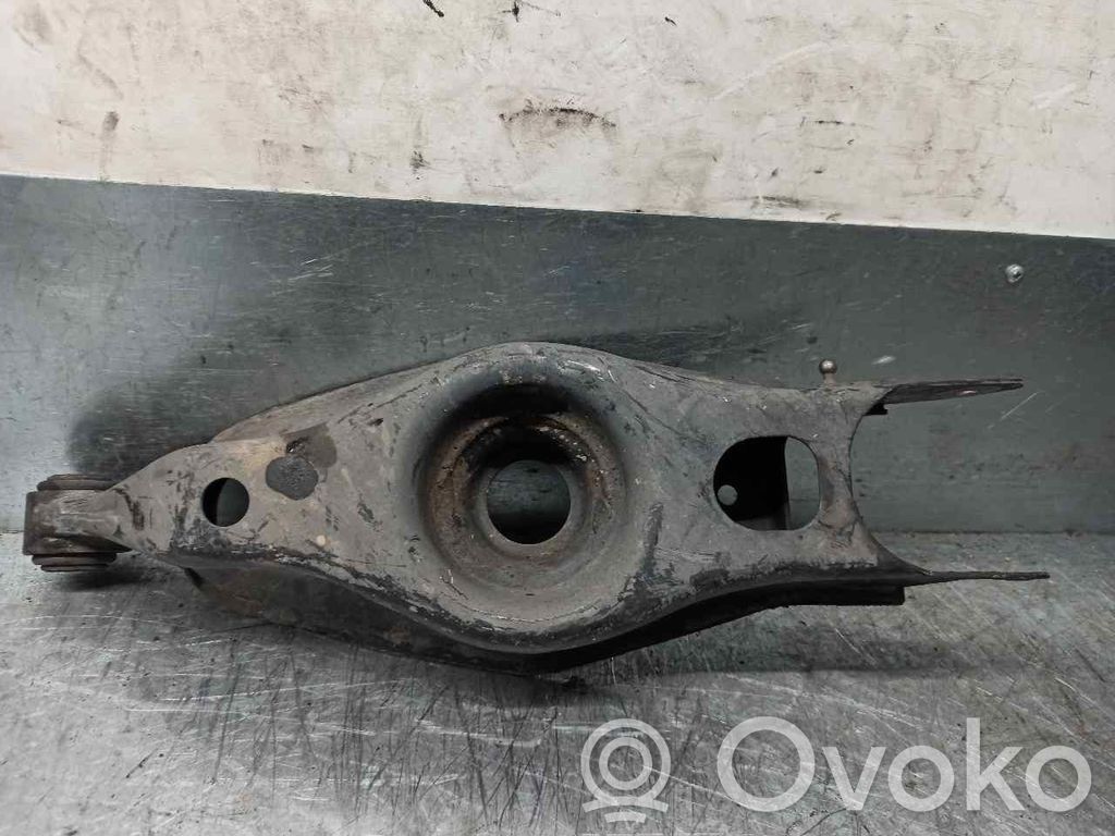 Chrysler 300M Querlenker hinten 