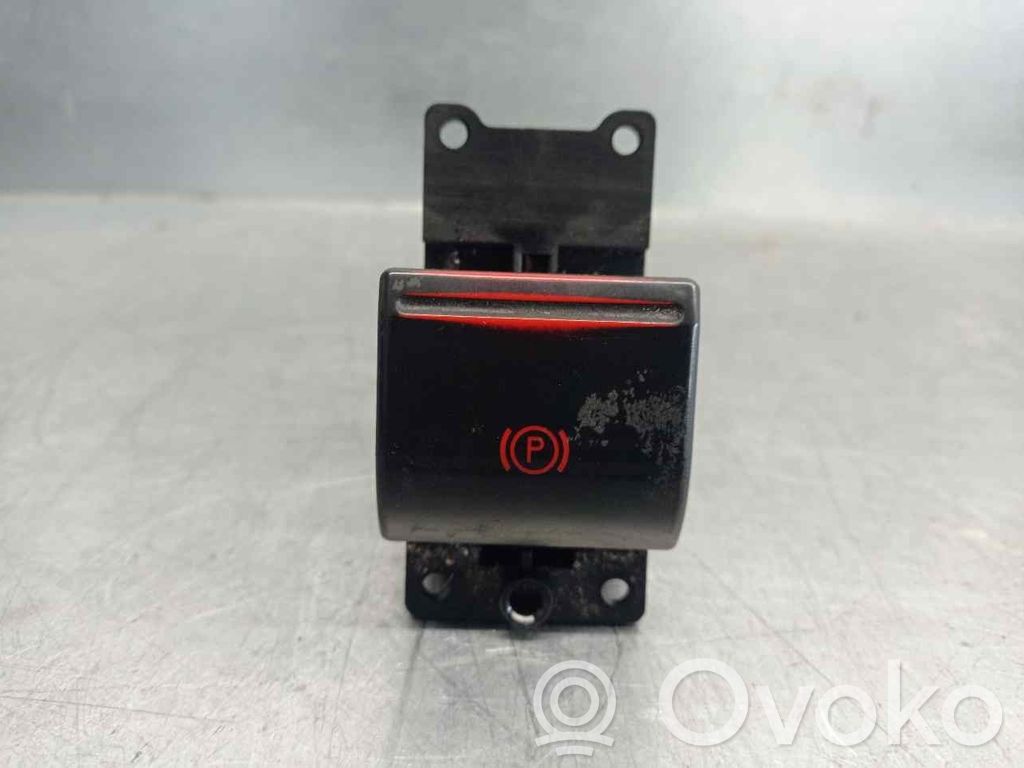 Ford Focus Hand brake release handle 