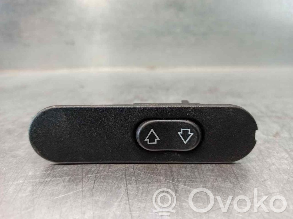 Saab 9000 CS Electric window control switch 