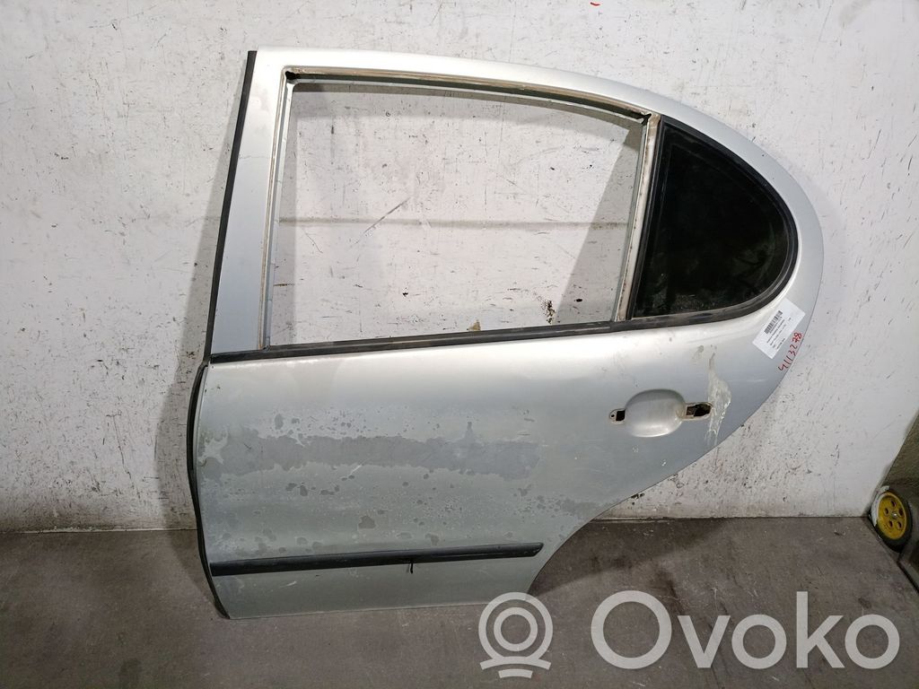 Seat Toledo I (1L) Puerta trasera 