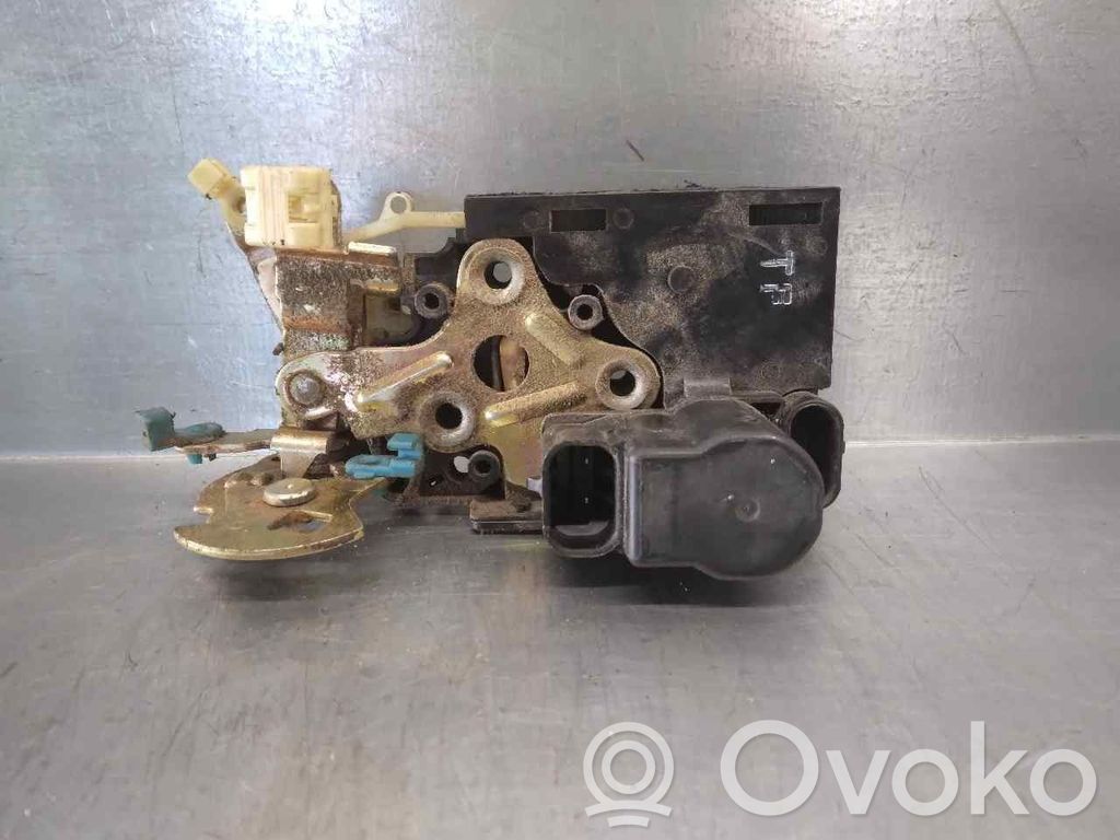 Daewoo Lanos Front door lock 