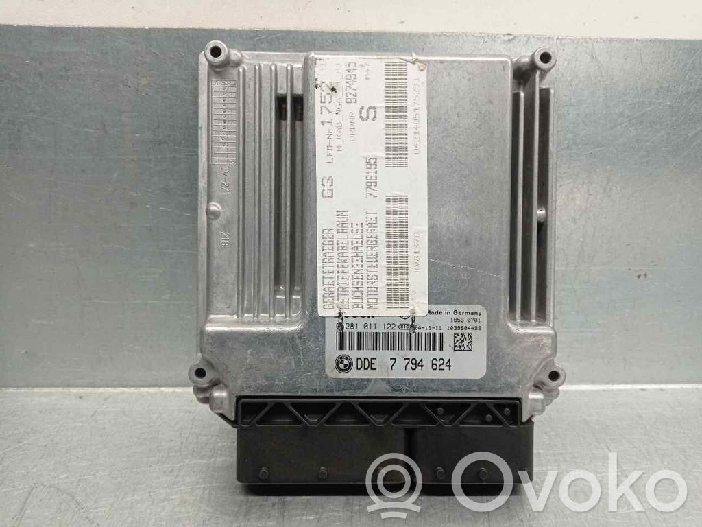 Unidad de control/módulo del motor   7794624,0281011122,BOSCH