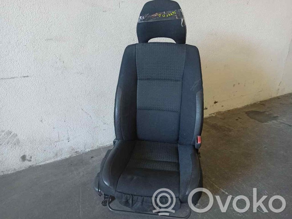 Volvo S40, V40 Etumatkustajan istuin 