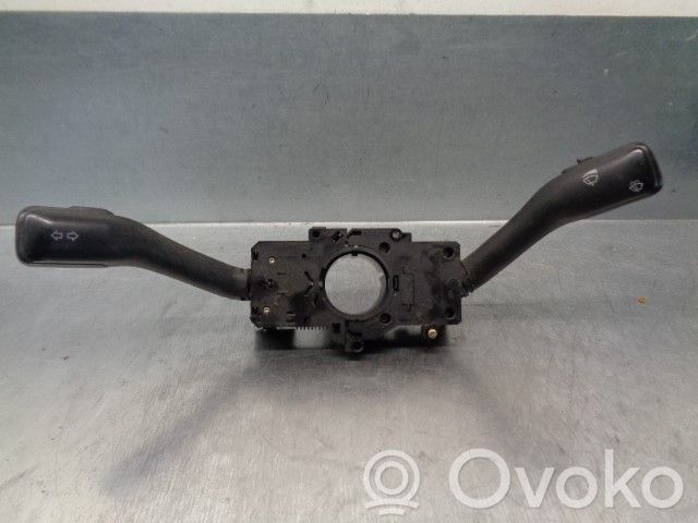 Interruptor de control del panel de luces   8L0953513G