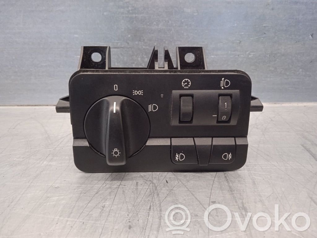 Panel lighting control switch   61314108585