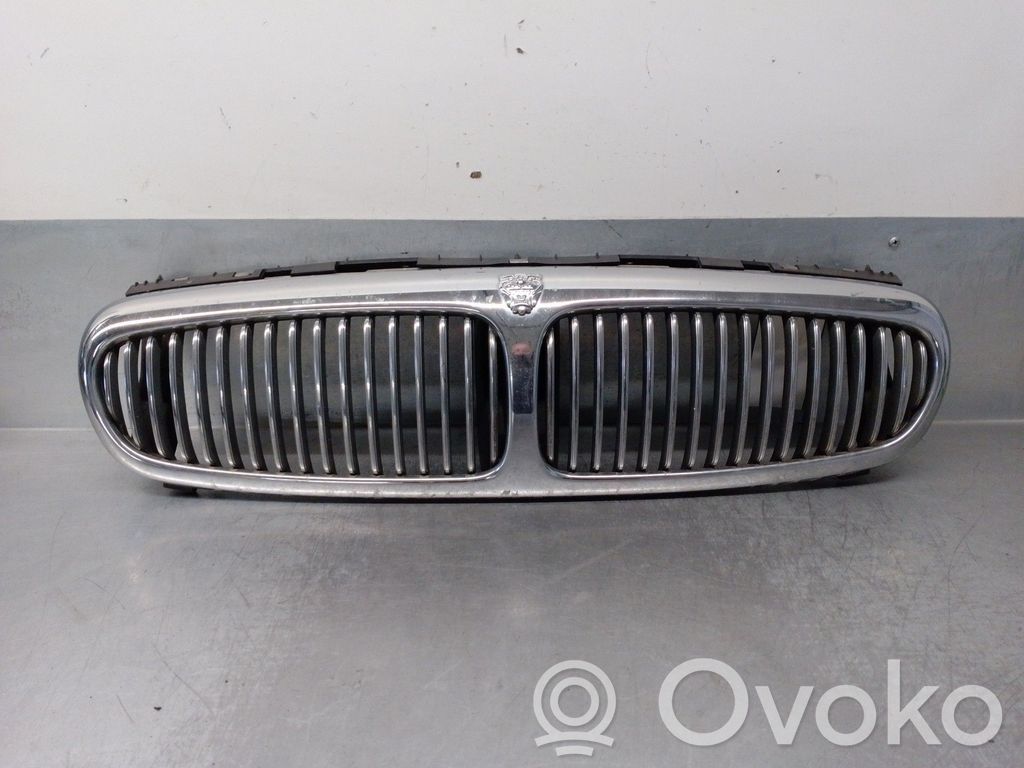 Jaguar X-Type Grilă față 