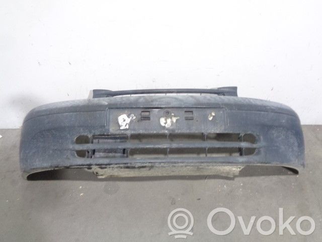 Renault Kangoo I Zderzak przedni 