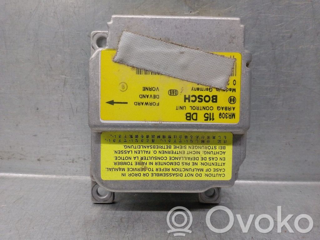 Mitsubishi Carisma Oro pagalvių valdymo blokas 