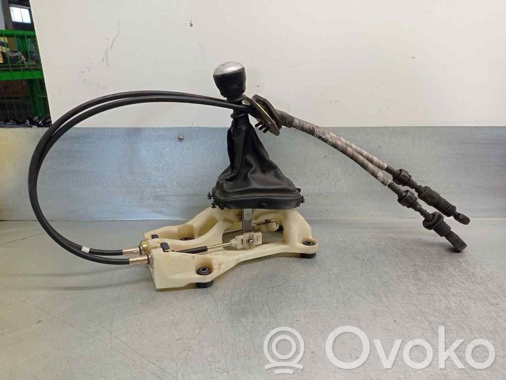 Hyundai Sonata Gear shift rod 