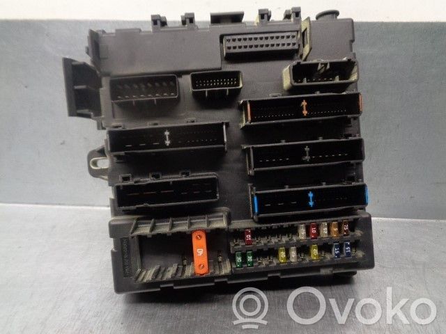 Opel Vectra C Juego de caja de fusibles 