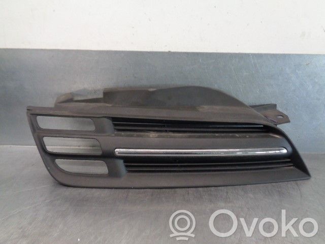 Nissan Micra Front grill 