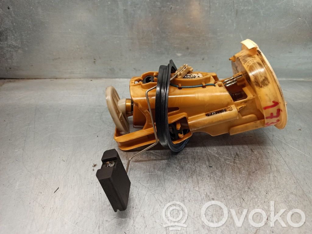 Bomba interna de combustible   6750582,228214002002,VDO