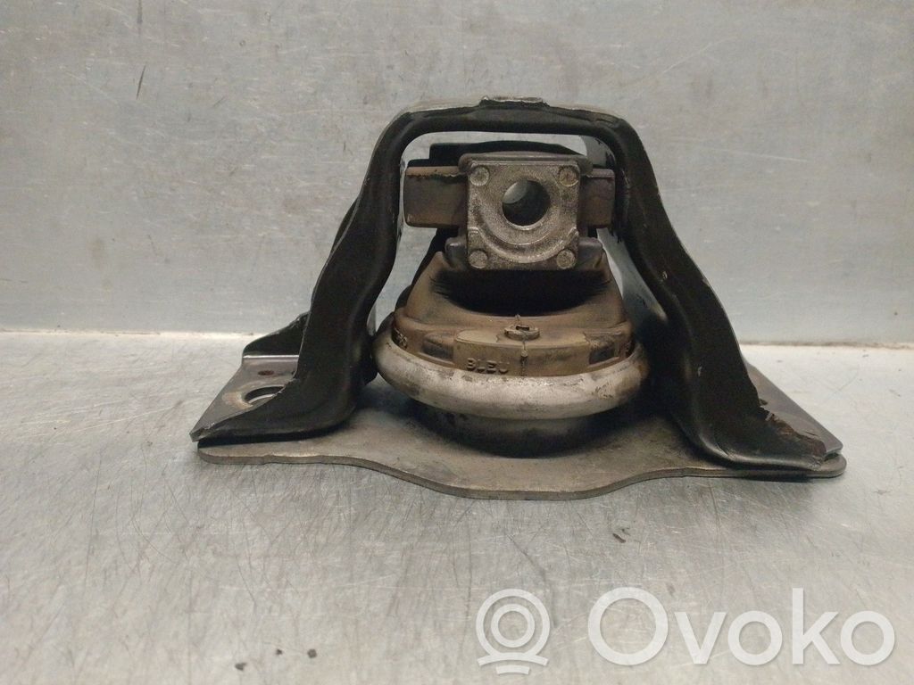 Engine mount bracket   326D24,307543