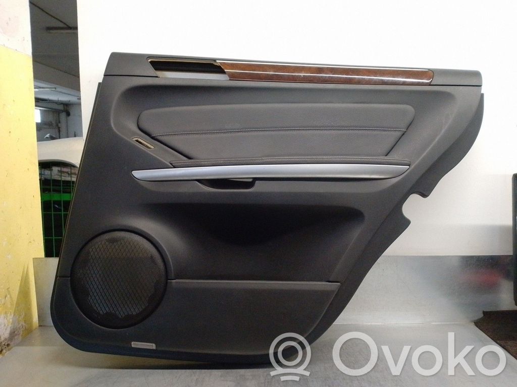 Mercedes-Benz GL X164 Garniture panneau de porte arrière
