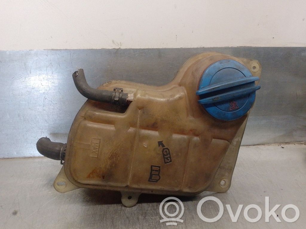 Audi A4 S4 B5 8D Vas expansiune combustibil 