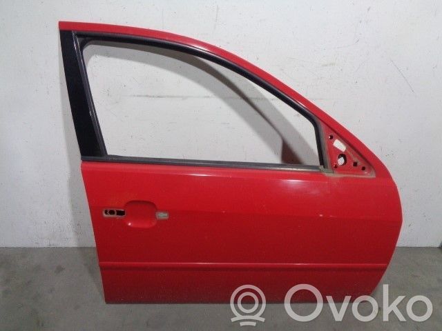 Ford Mondeo Mk III Puerta delantera 