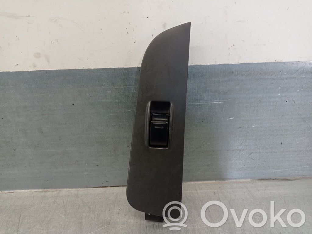 Toyota Corolla E110 Interruptor del elevalunas eléctrico 