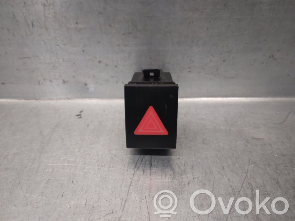 Botón interruptor de luz de peligro   6Q0953235