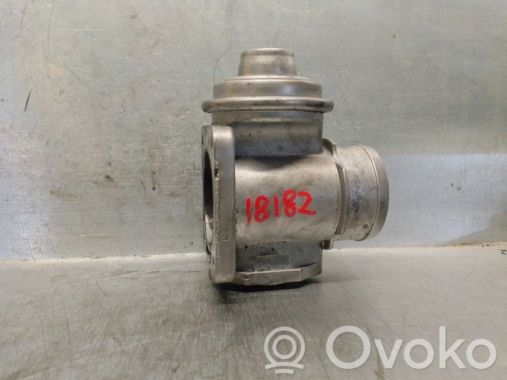 BMW 3 E36 EGR valve 
