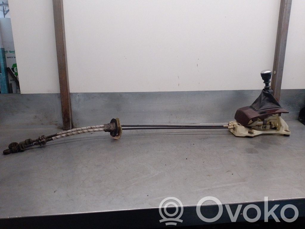 Hyundai Sonata Gear shift rod 