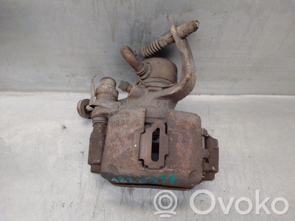 Ford Cougar Mocowanie / Zacisk hamulca tylnego 