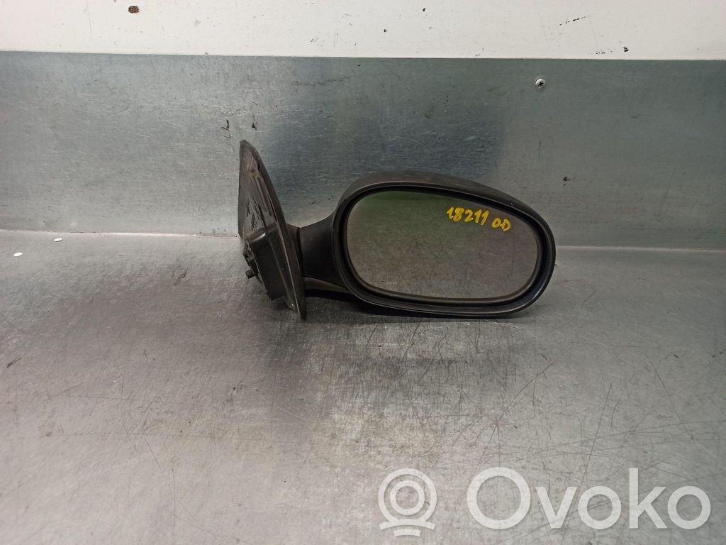 Daewoo Lanos Front door electric wing mirror 