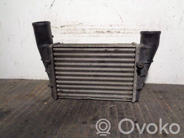 Audi A4 S4 B5 8D Radiatore intercooler 