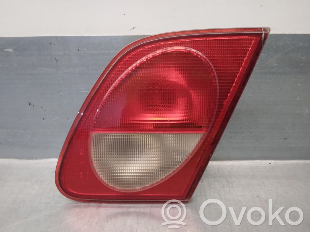 Mercedes-Benz E W210 Luz trasera/de freno 