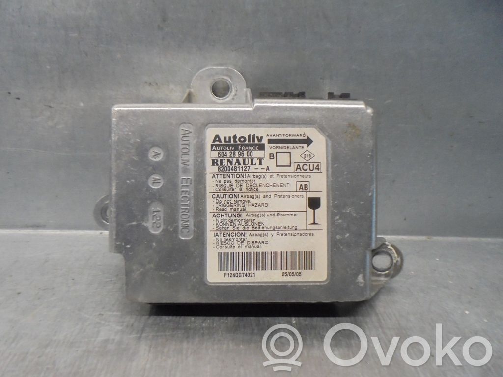 Renault Megane II Unitate/modul de comandă airbaguri 