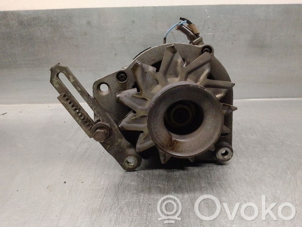 Audi 80 90 B3 Ģenerators 