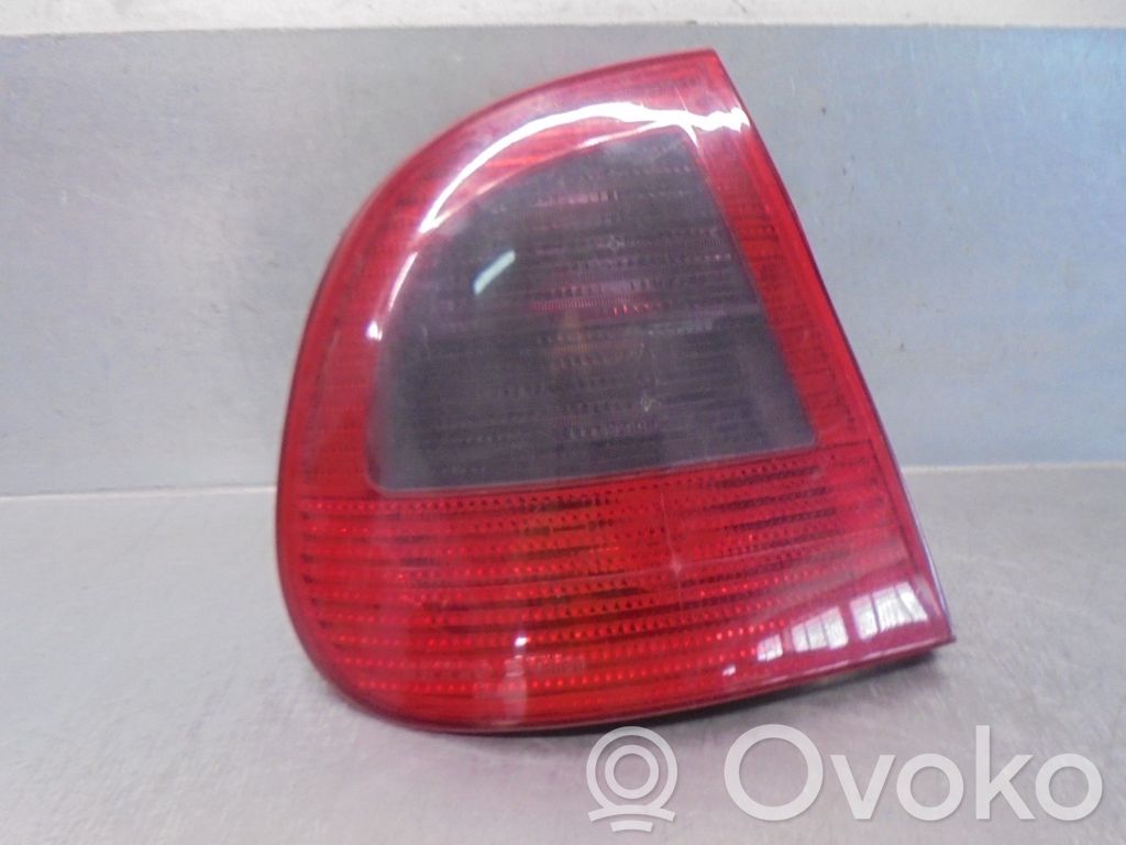 Seat Cordoba (6K) Luz trasera/de freno 