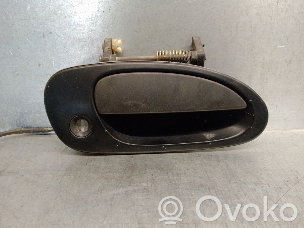 Mazda 323 Türgriff Türöffner vorne 