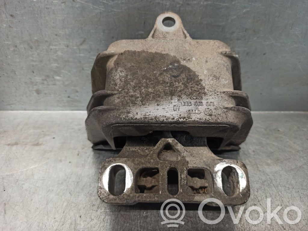 Seat Leon (1M) Engine mount bracket 