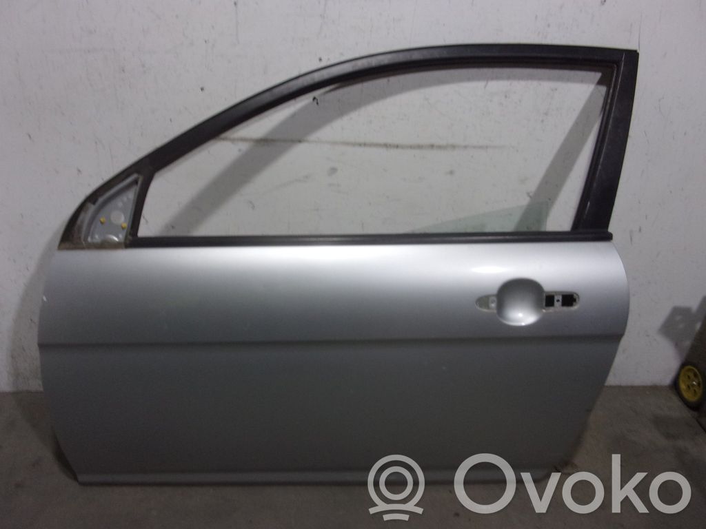Hyundai Accent Puerta delantera 