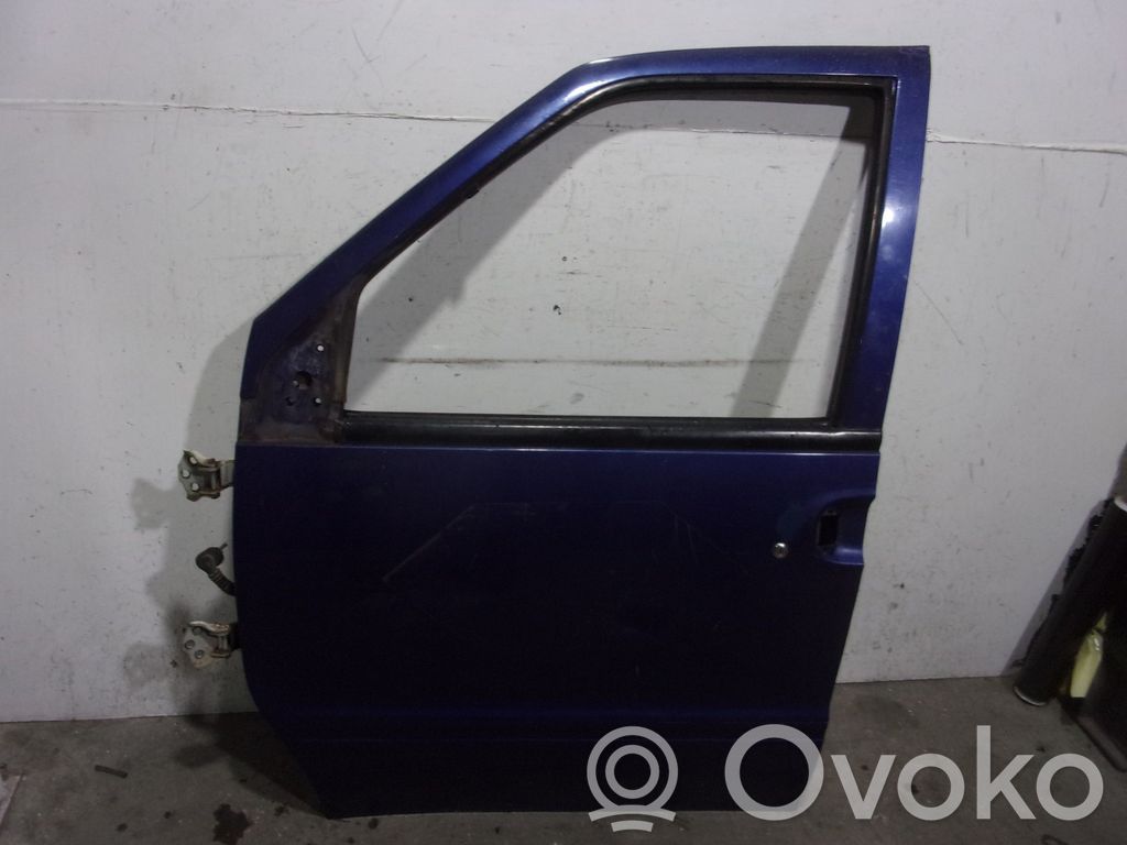 Nissan Vanette Puerta delantera 