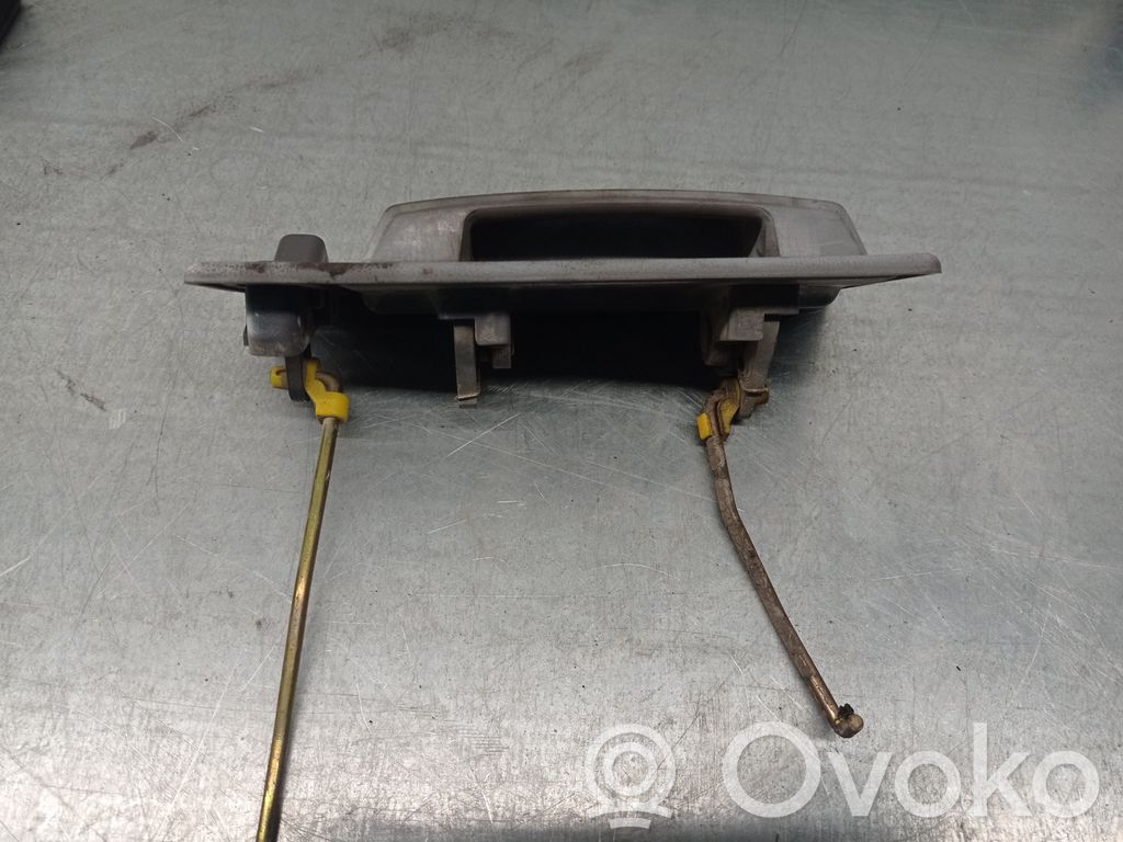 Nissan Vanette Manecilla interna puerta trasera 