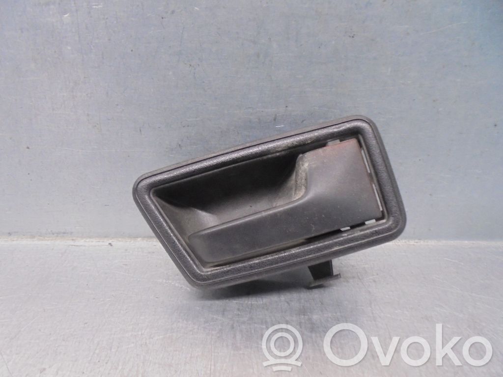 Volkswagen Polo II 86C 2F Maniglia interna per portiera anteriore