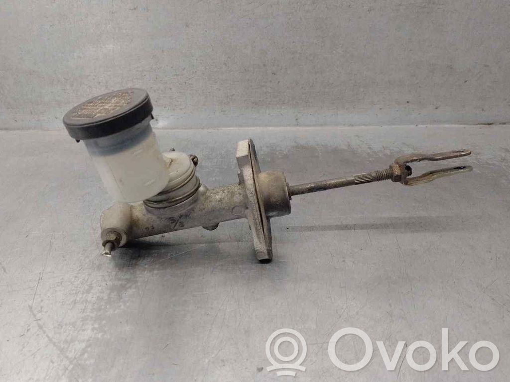 Nissan Vanette Pedal de embrague 