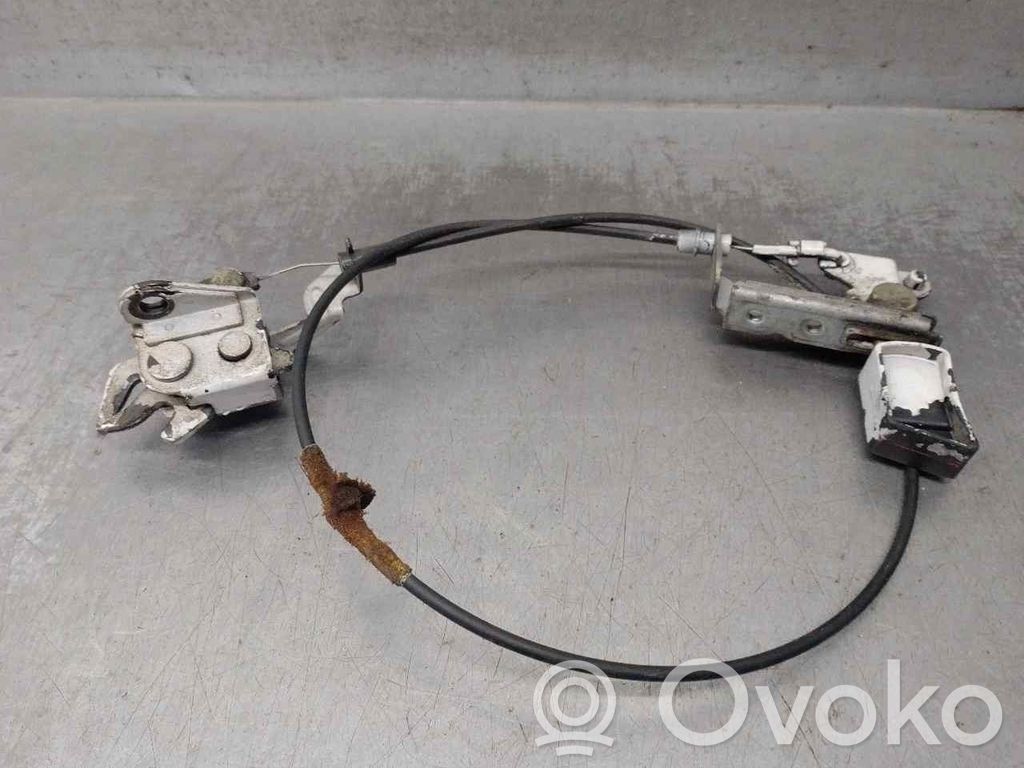 Nissan Vanette Zamek drzwi tylnych 