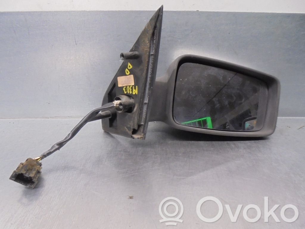 Seat Toledo I (1L) Front door electric wing mirror 