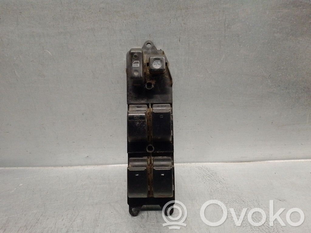 Toyota Corolla E120 E130 Electric window control switch 