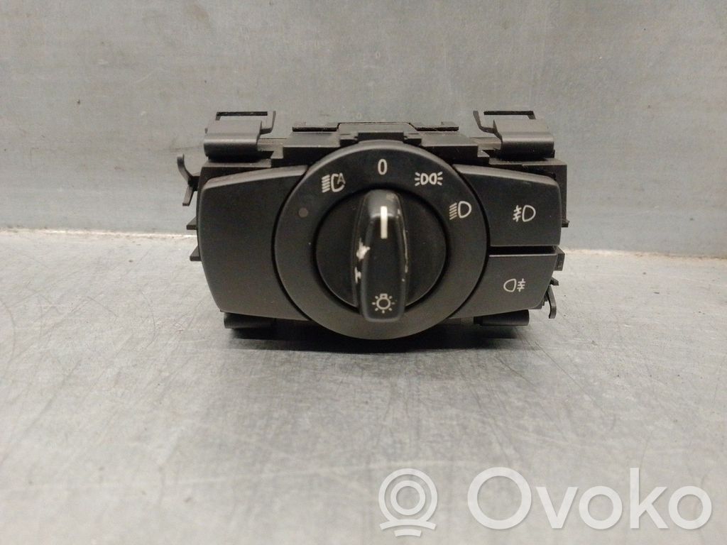 Panel lighting control switch   693279603,33600201