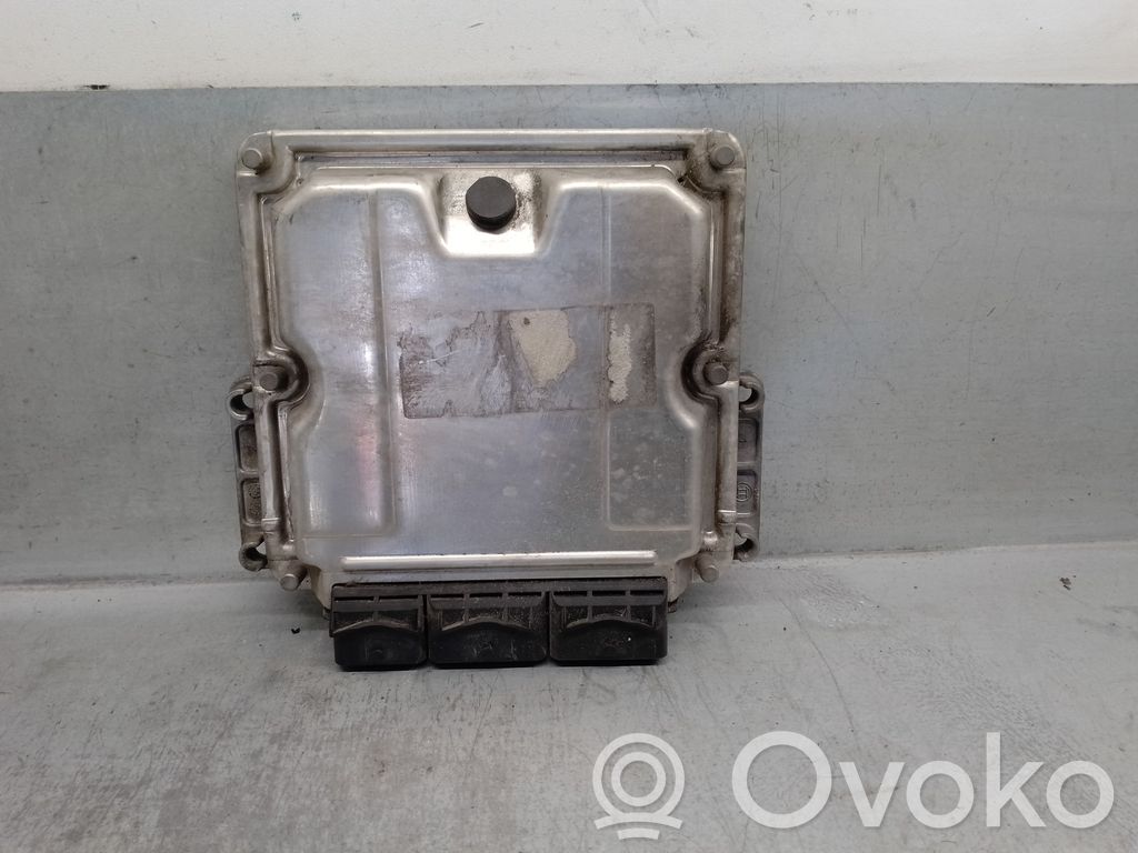 Centralina/modulo del motore   8200309316,0281011324,BOSCH