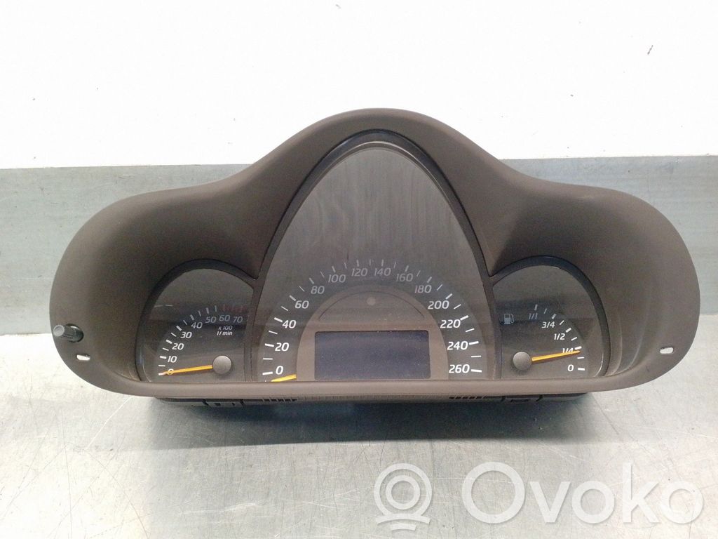 Mercedes-Benz C W203 Tachimetro (quadro strumenti)