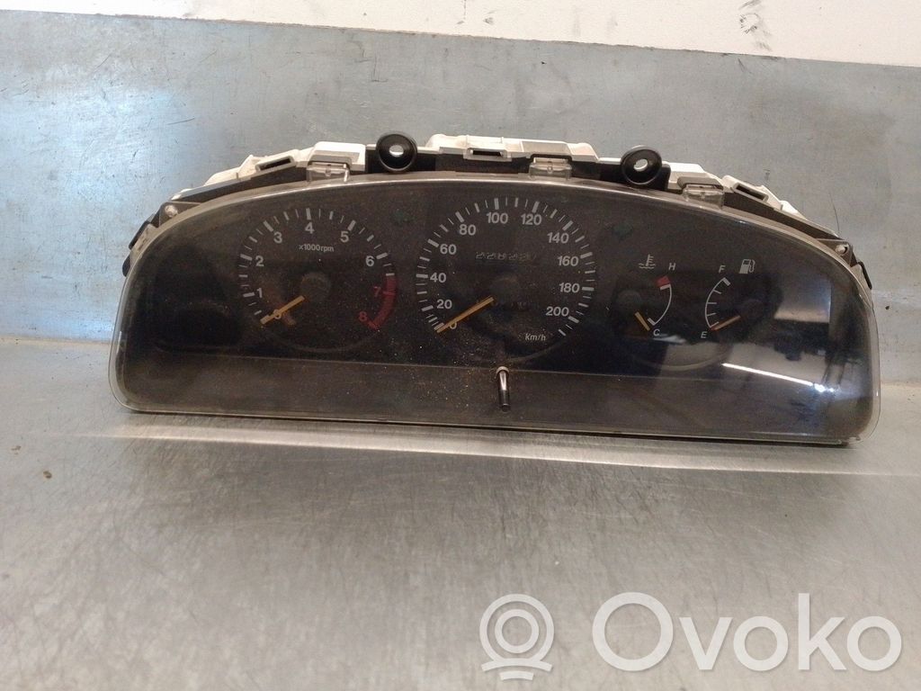 Suzuki Baleno EG Nopeusmittari (mittaristo)