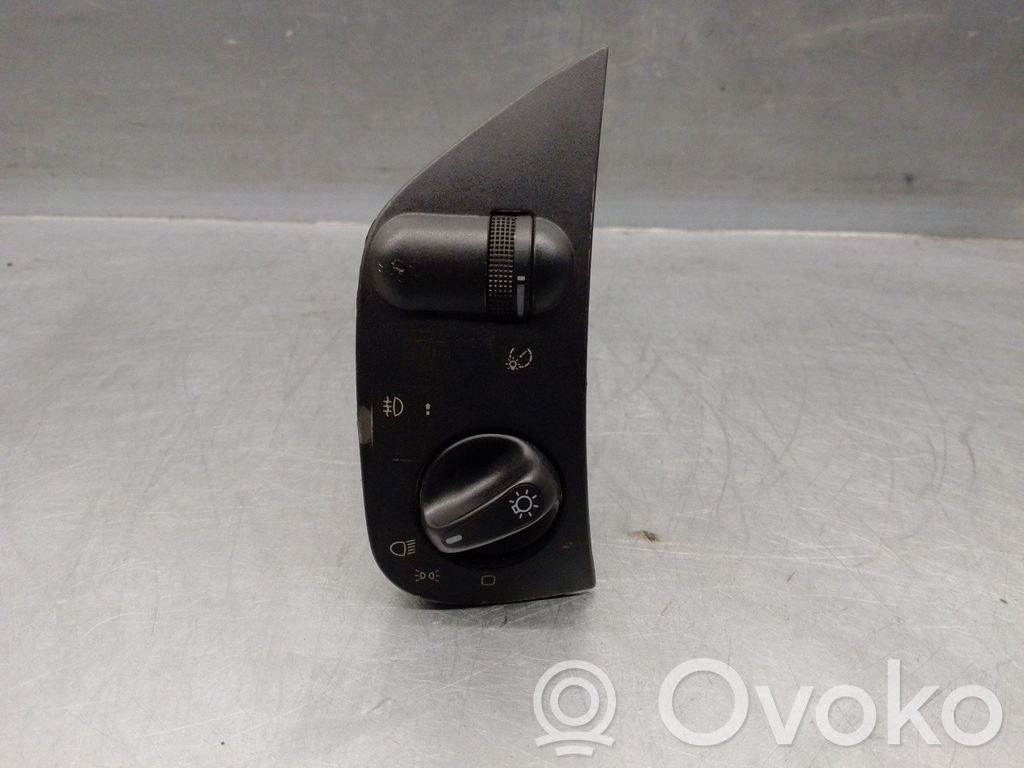 Seat Ibiza II (6k) Interruptor de control del panel de luces 